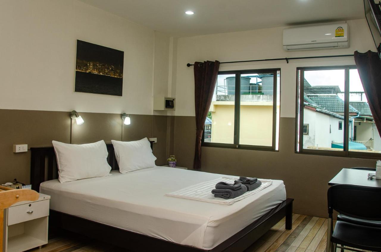 Allstar Guesthouse Karon Dış mekan fotoğraf