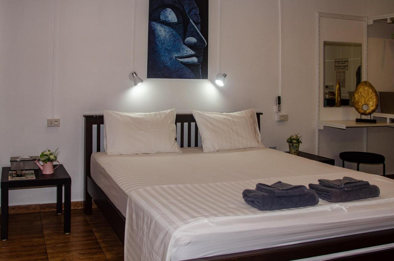 Allstar Guesthouse Karon Dış mekan fotoğraf